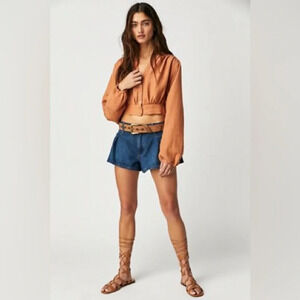 We The Free Fly Away Tie Shirt V-Neck Puff Sleeve Crop Top Size M #1454